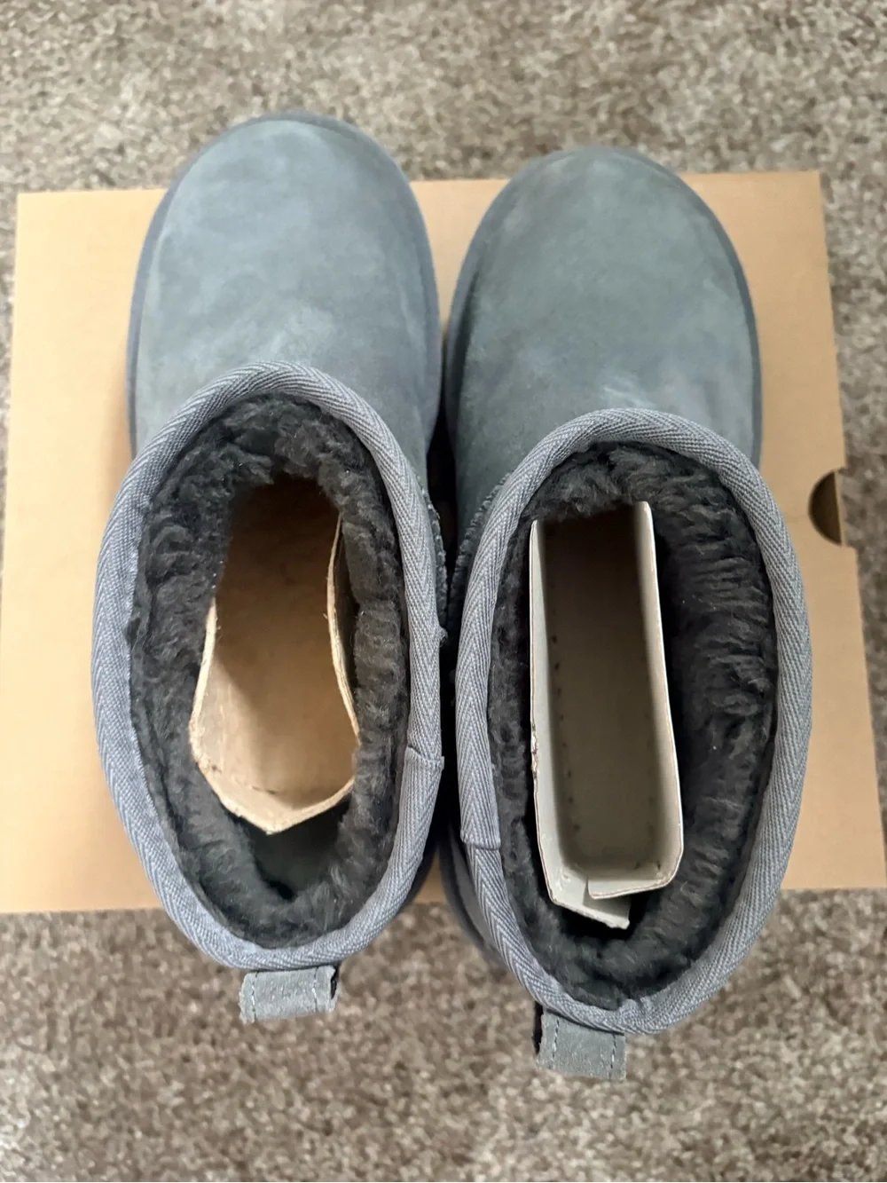 UGG classic Ulta mini platform boots